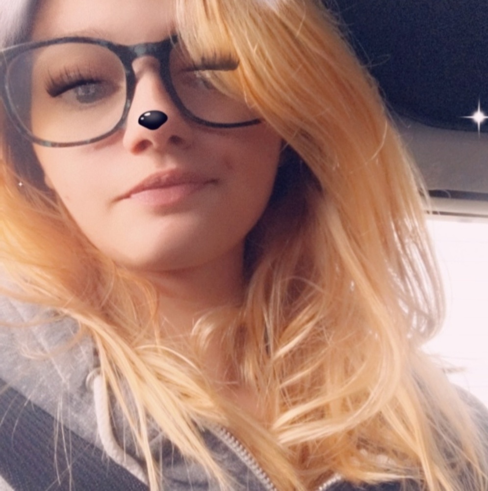 Meet your Posher, Brianna